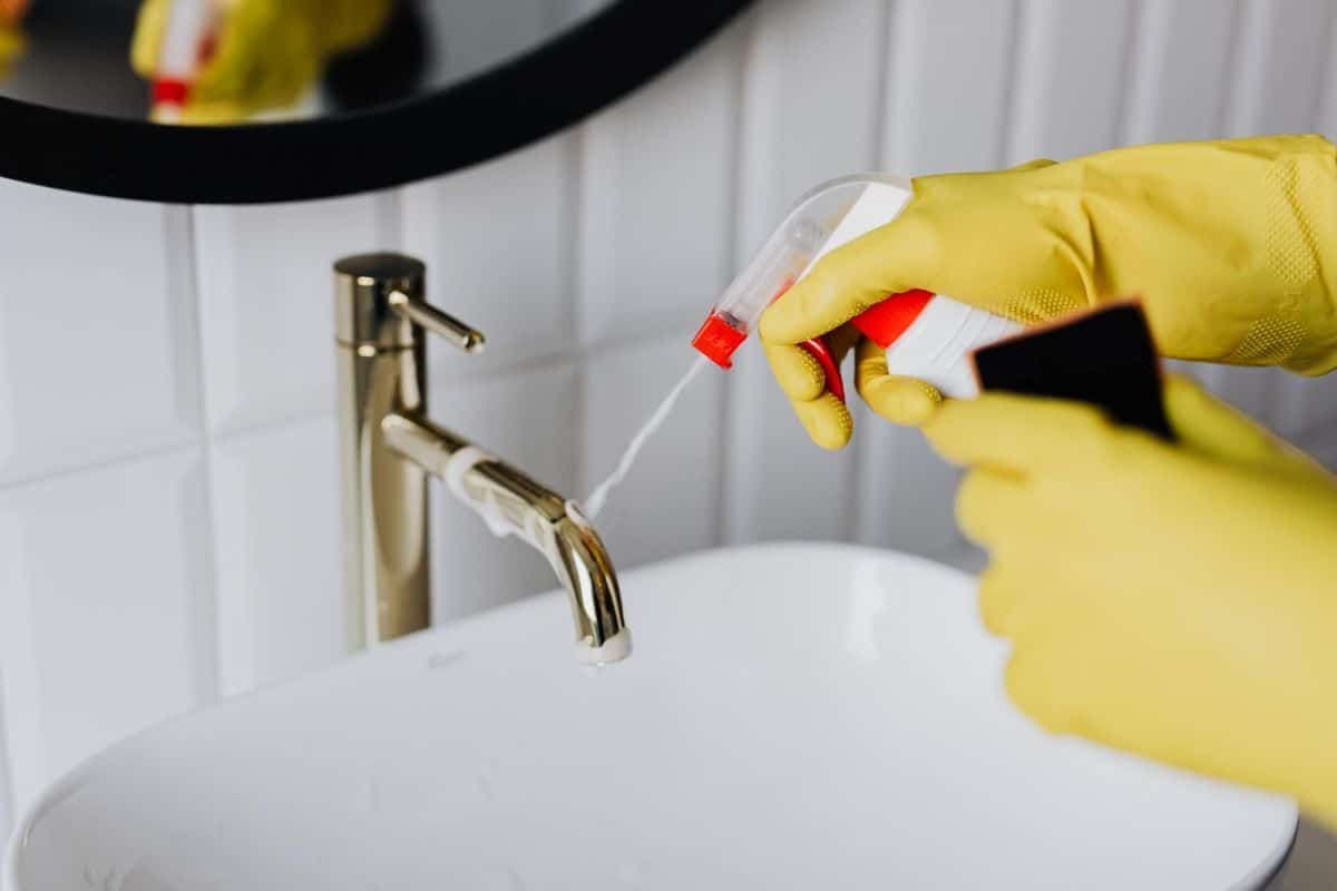 OG image for gootsteen-schoonmaken